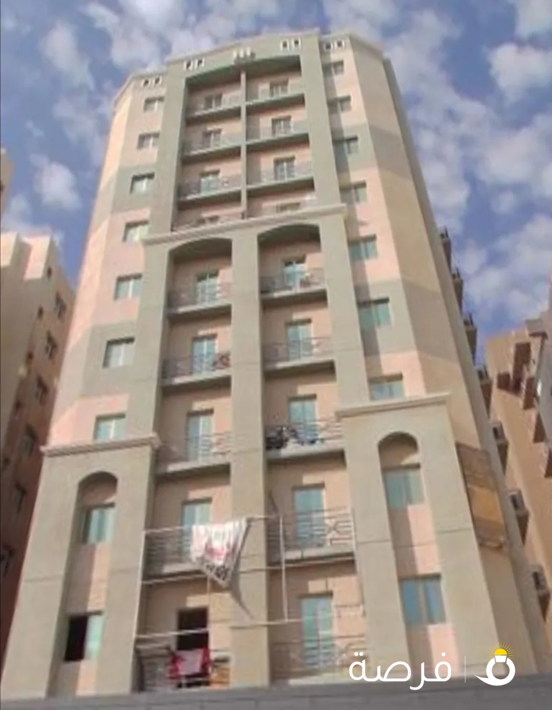 للبيع عمارة في حولي مساحة 1000 متر