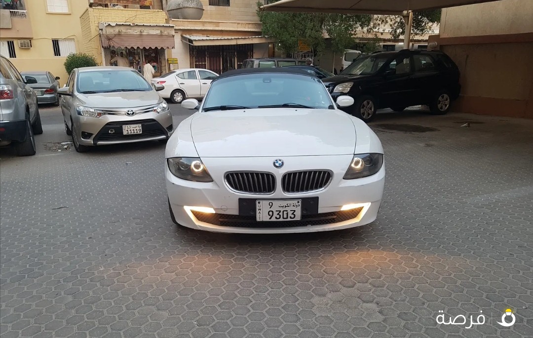 للبيع بي ام Z4 موديل 2006 حولي