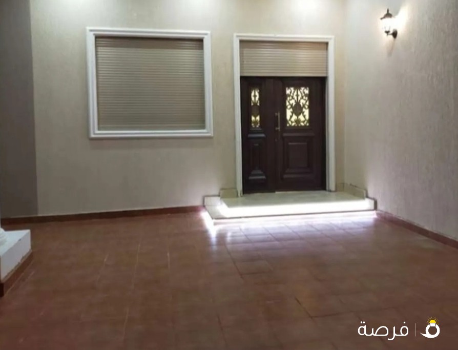 للبيع بيت حكومي في الوفره السكنية