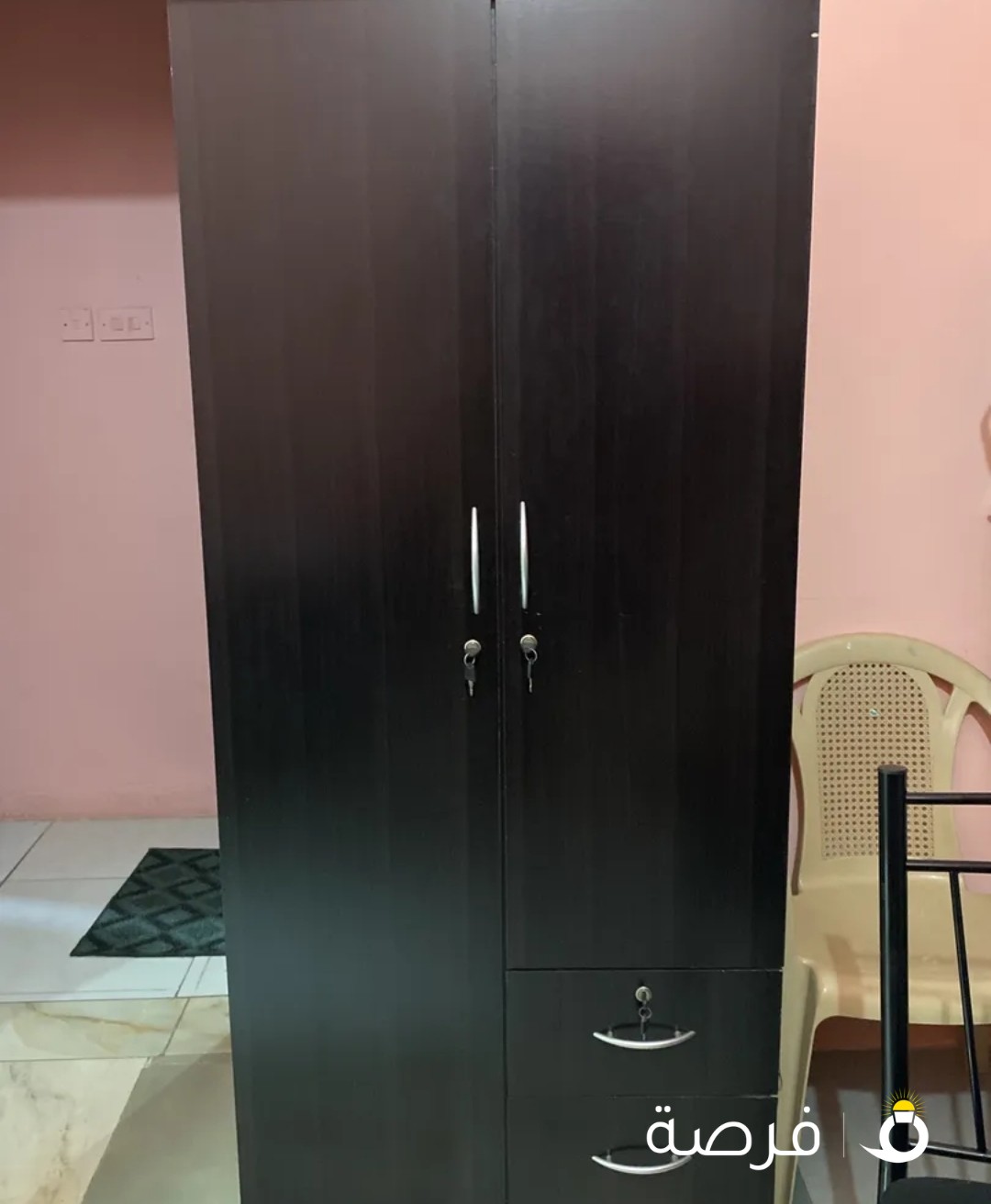 Black cupboard
