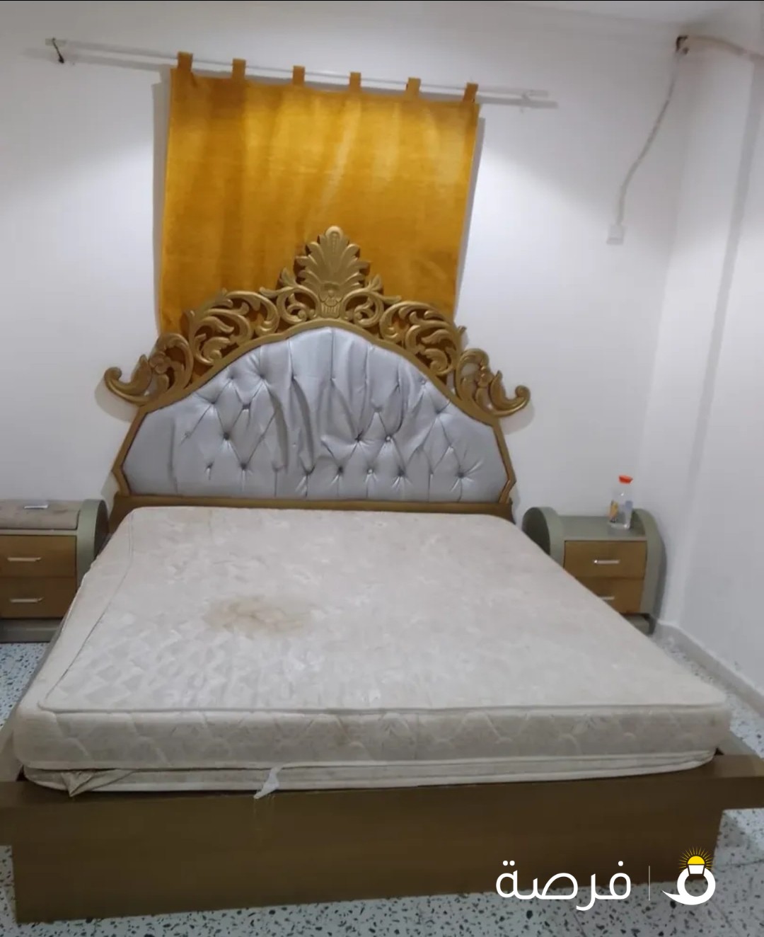 غرفه نوم بحاله جيدا جداااا للبيع سرير ودولاب وتسريحة في كسر بالمريه وعدد 2 كمودينو ووحد ادراج
