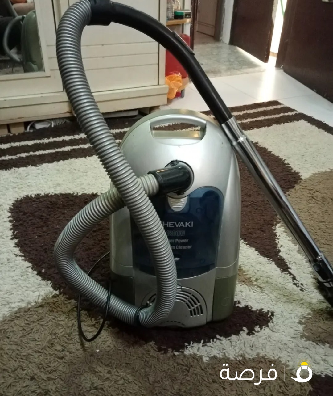 مكنسه كهرباء 1800