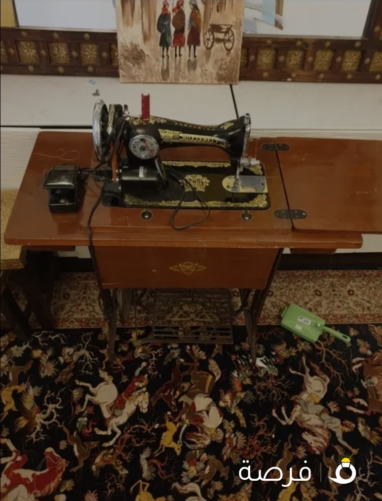 نوادر ( زولية - مكينة خياطة )
