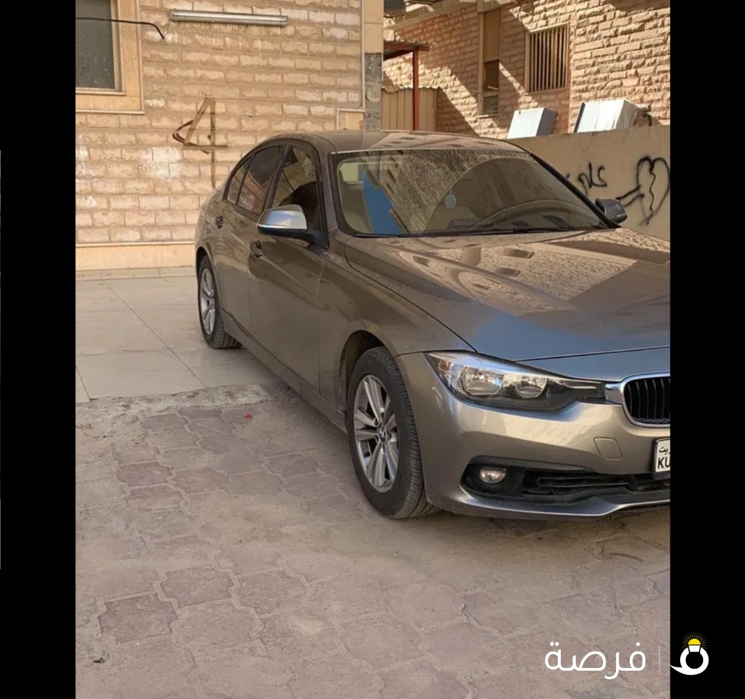 بي ام دبليو 318i