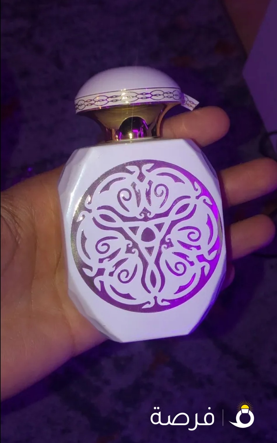 عطر قصه لون الابيض
