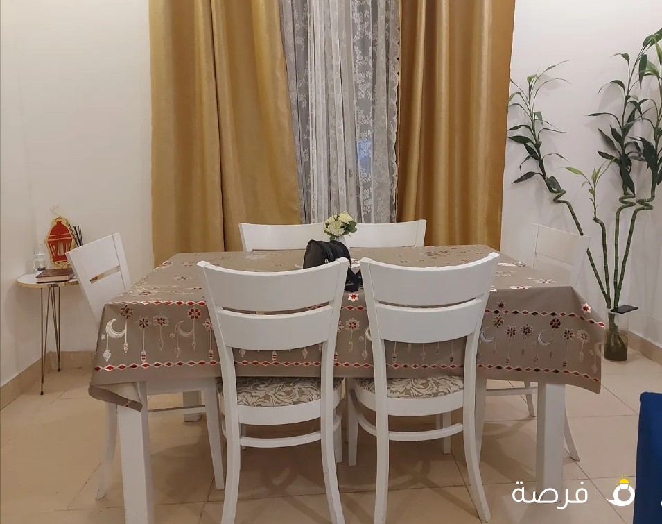 طاوله سفرة عدد 6 كراسي