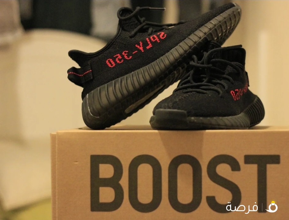 Yeezy 350 Boost v2 Bred Toe