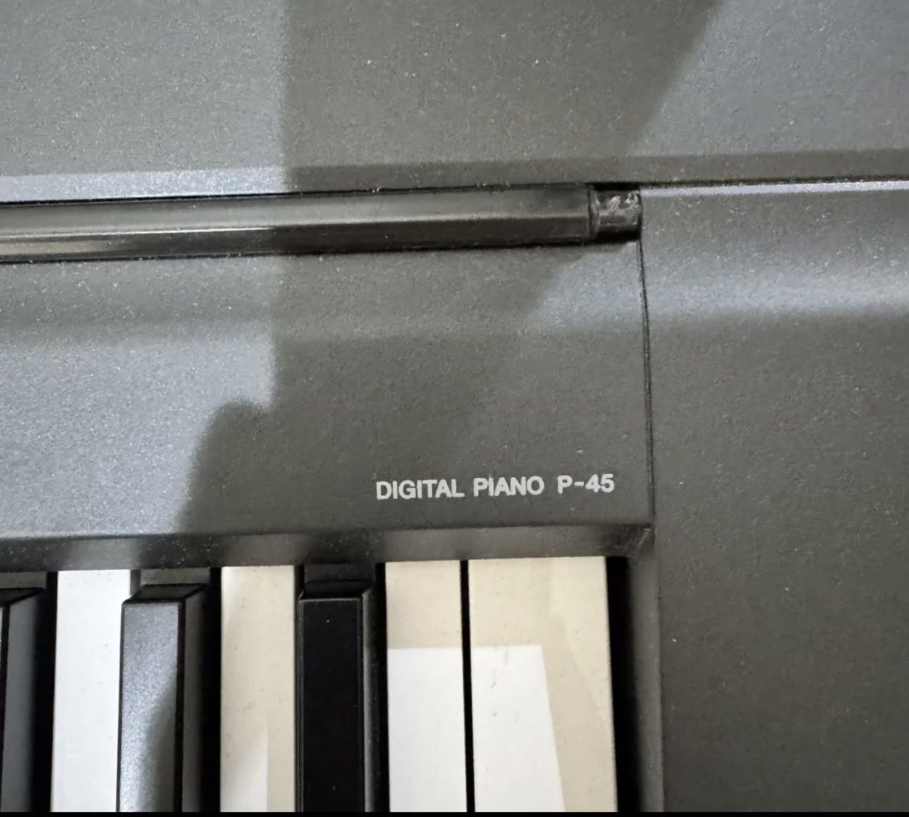 Yamaha digital Piano p-45 with suspension pedal and luxury wooden stand