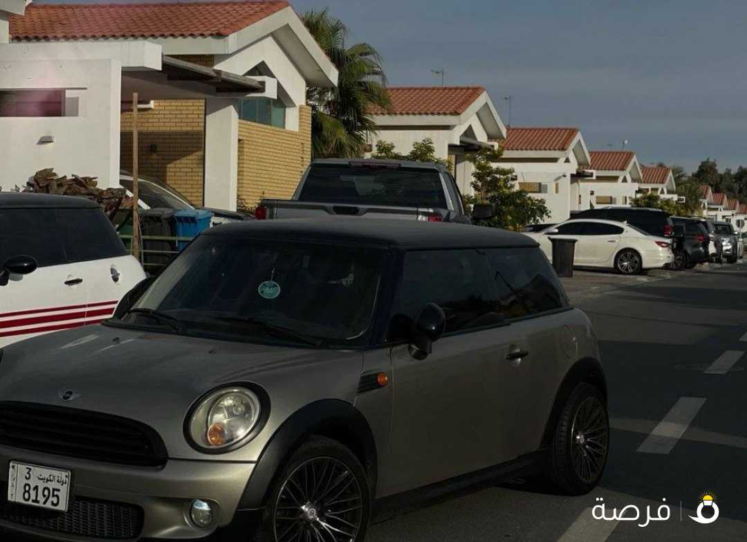 ميني كوبر الى يدور نظيف عالسوم سيرفس منتظم