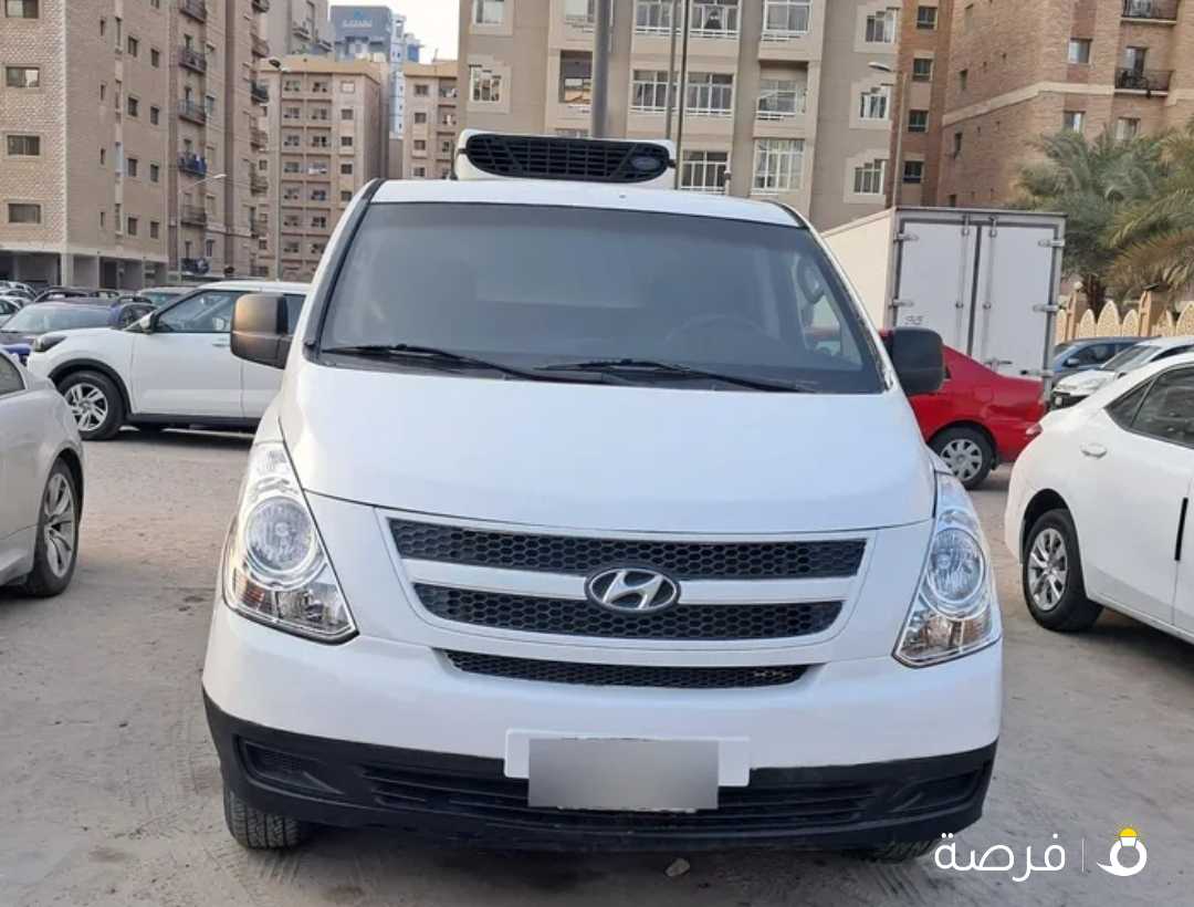 Hyundai H1 Cargo Box - 2011 هيونداي H1 بوكس مقفل ثلاجة