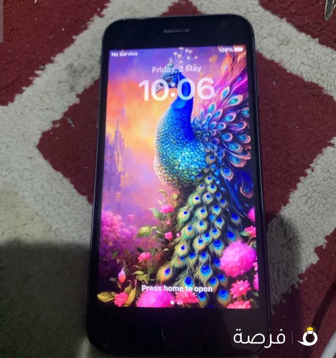 ايفون 8كم موضح بالصور الشاشه الاصليه الظهر مكسوره شغال ممتاز