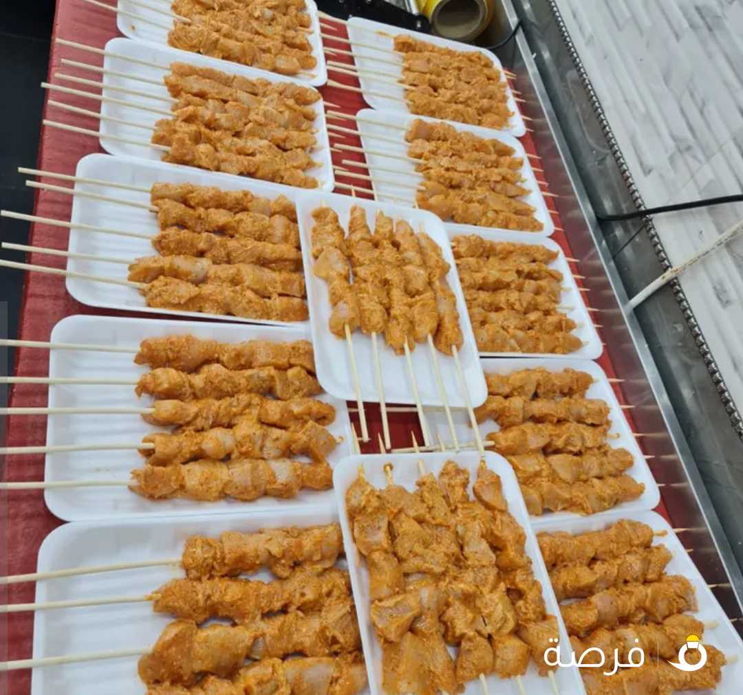 شيف شاورما تحضير تجهيزات المطابخ مركزي شاورما يطلب عمل