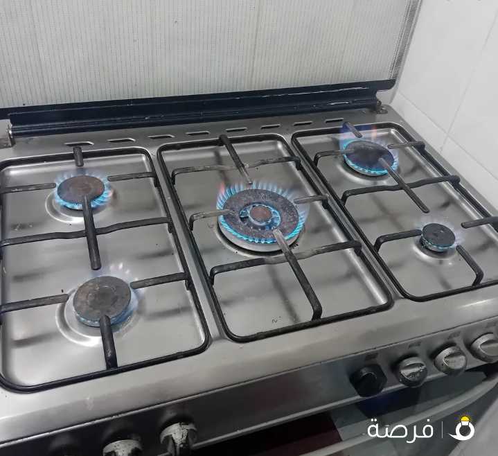 طباخ للبيع بحالة جيدة