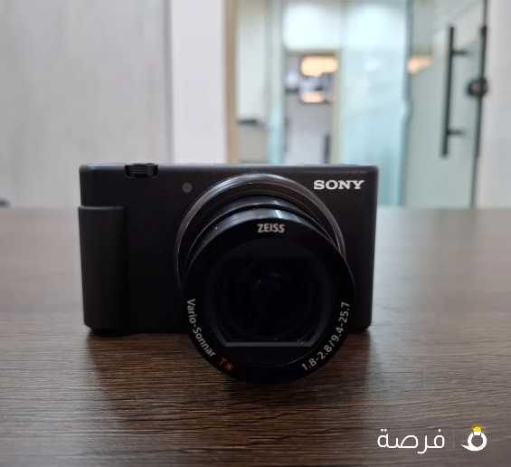 Sony Alpha ZV-1 Compact Fixed Lens 4k Camera with Sony offical Battery and 128GB SD CARD UHS 3,