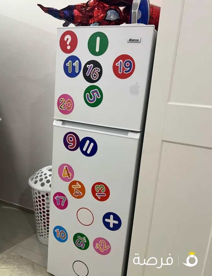 ثلاجة للبيع