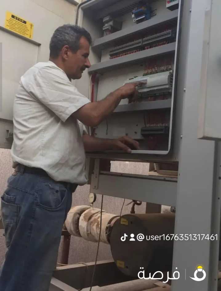 فني تصليح وصيانة تكييف مركزي و وحدات وصيانة ثلاجات وفريزرات
