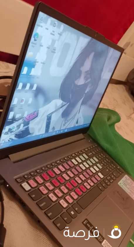 Lenovo Ideapad Slim core i3 Windows 11 HOME