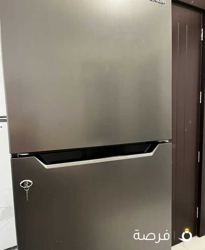ثلاجه شارب