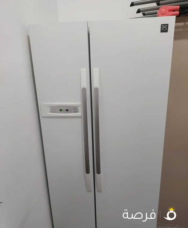 ثلاجه دايو 2 باب حجم كبير نظيفه جدا جدا 25 قدم