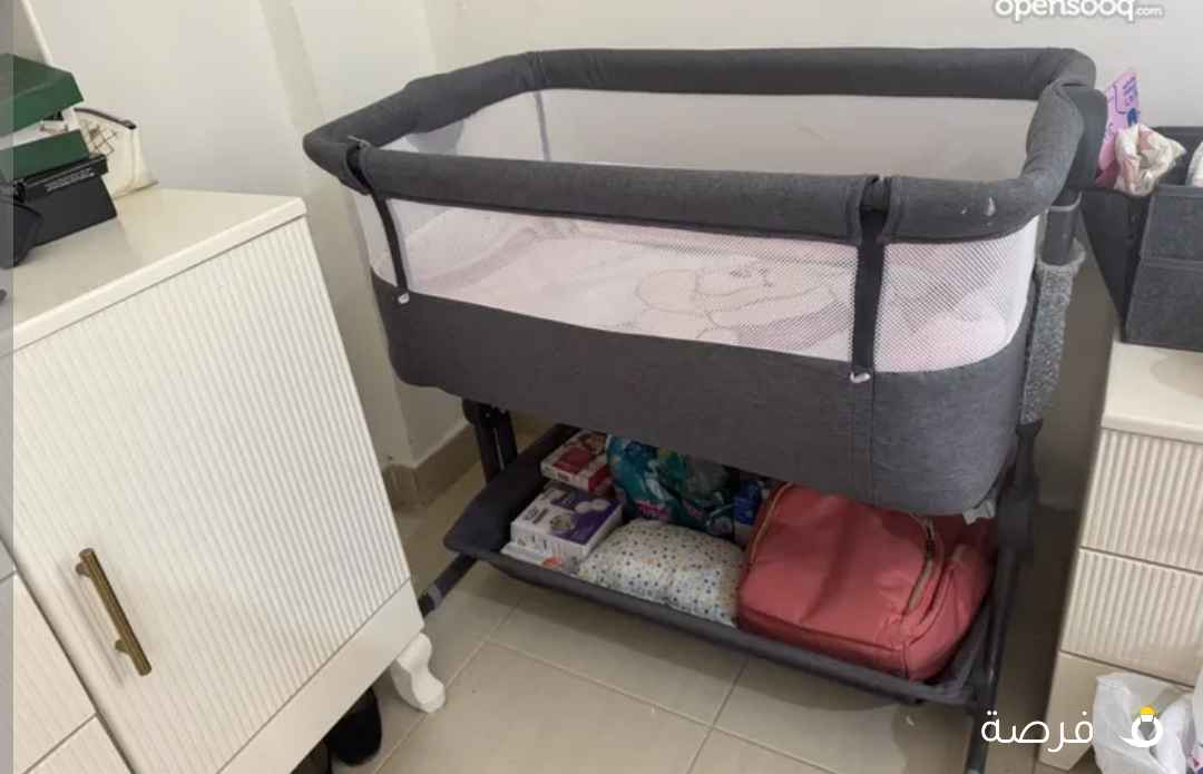 عربانة أطفال ( توأم )