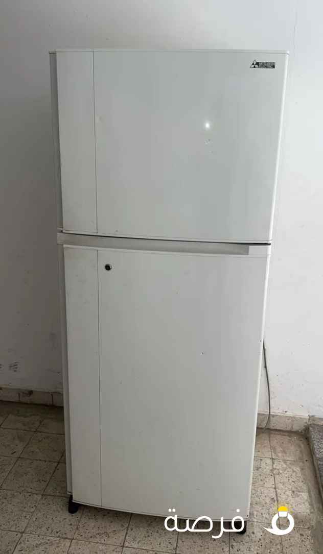 ثلاجه للبيع