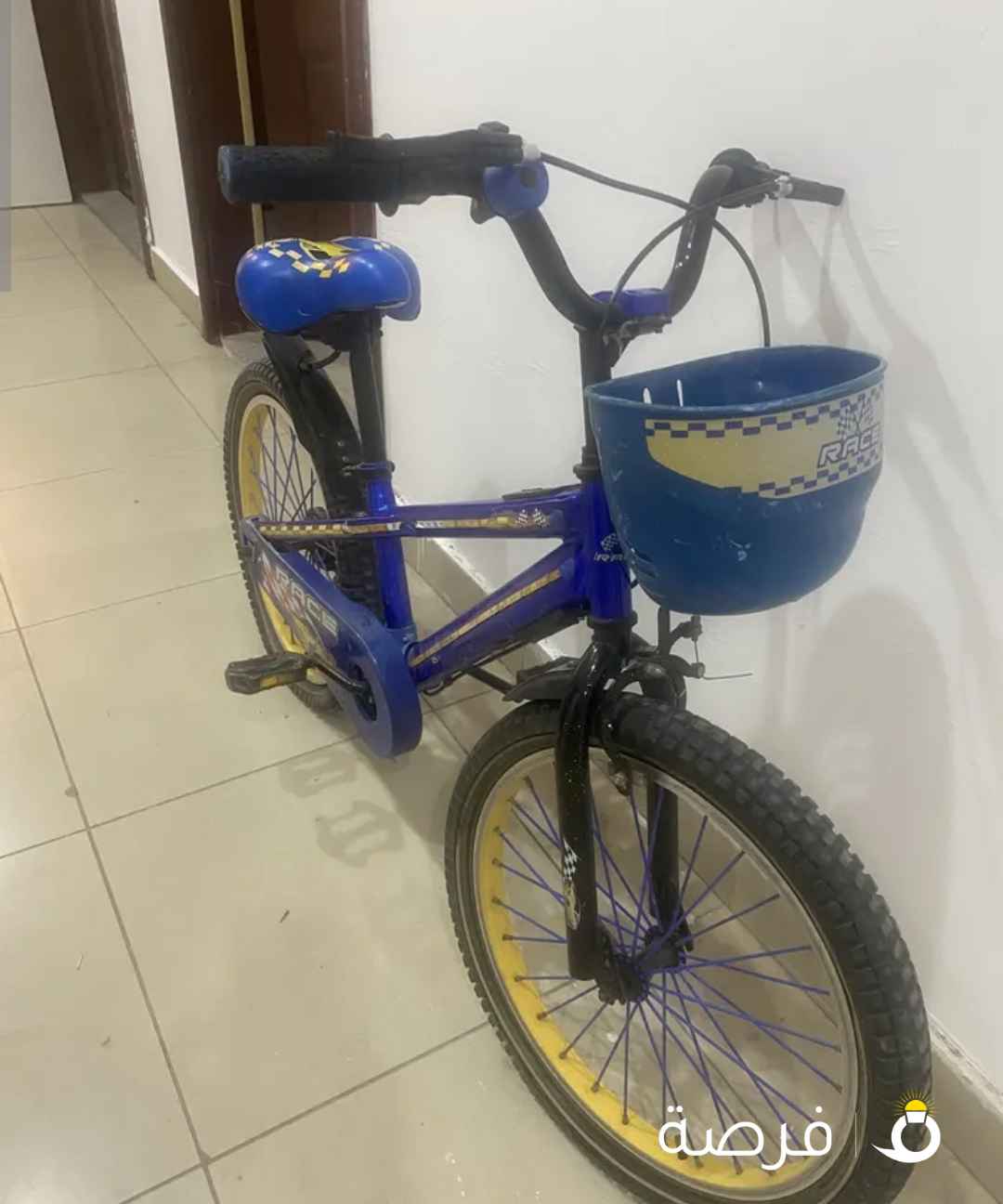 قاري اطفال شبه جديد يشغل موسيقي