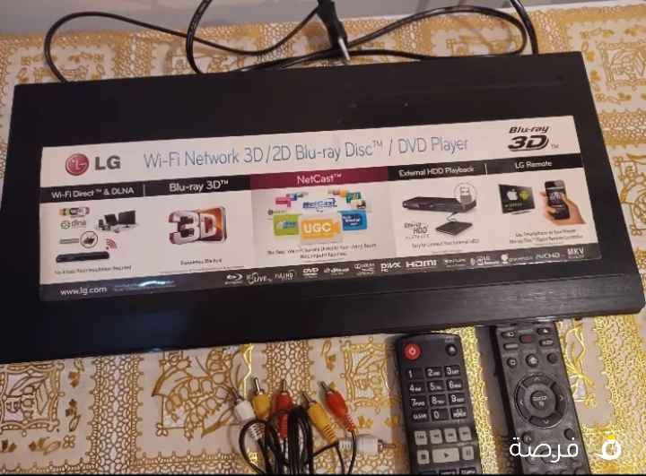 مستعمل ومعه أغراض ريموتين قابل للتوافض