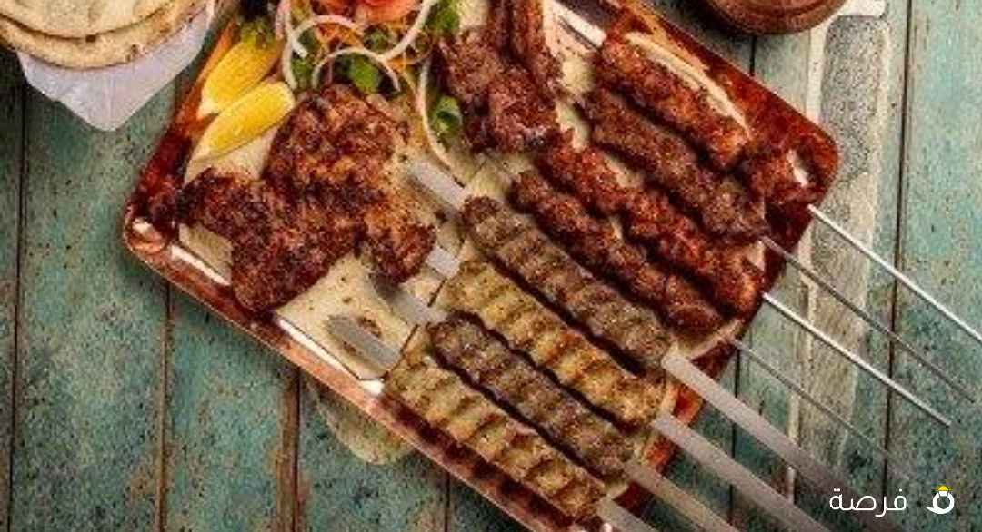 مطلوب عدد 1 شيف مشويات عربيه كباب وكفته وتكه ودجاج
فحم مطلوب عدد 1 معلم بسطا سندوتشات مشكل وفلافل
مطلوب عدد 1 معلم شوايه مطلوب عامل طاوله الراتب يحدد بعد
المقابله وعلي حسب الخبره الاكل والسكن علي المطعم الاقامه
تكون قابله للتحويل مادة 18