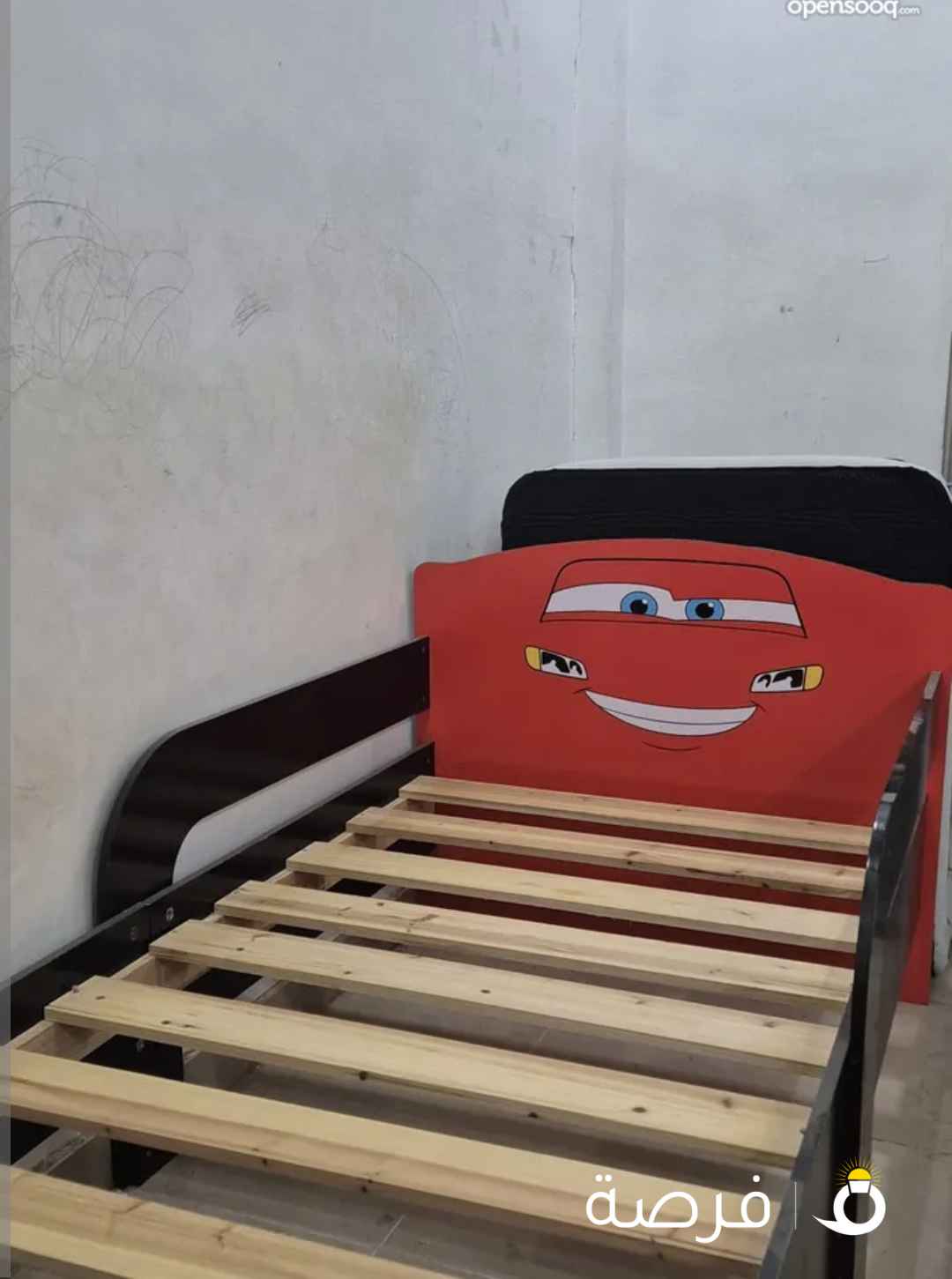 سرير اطفال من هوم سنتر