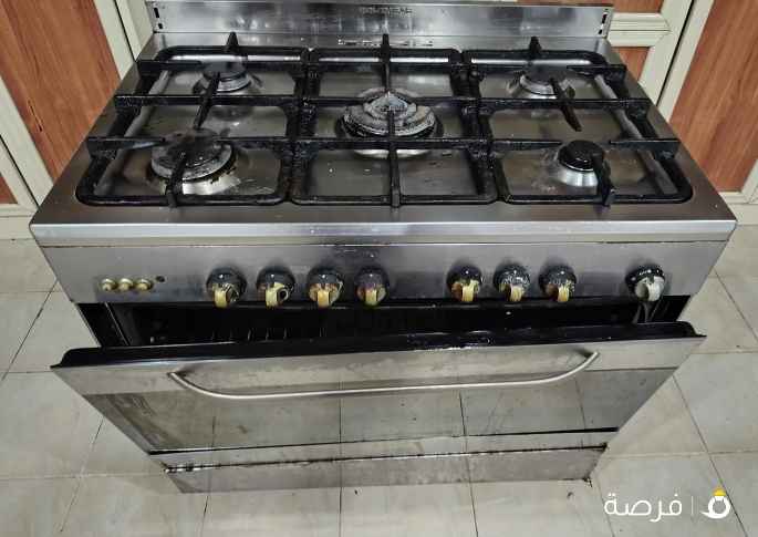 للبيع فرن ماركه جليم غاز الايطالي خمس شعالات شغالين نوعيه ممتازه وشبك قوي تجميع وتصميم ايطالي جوده
