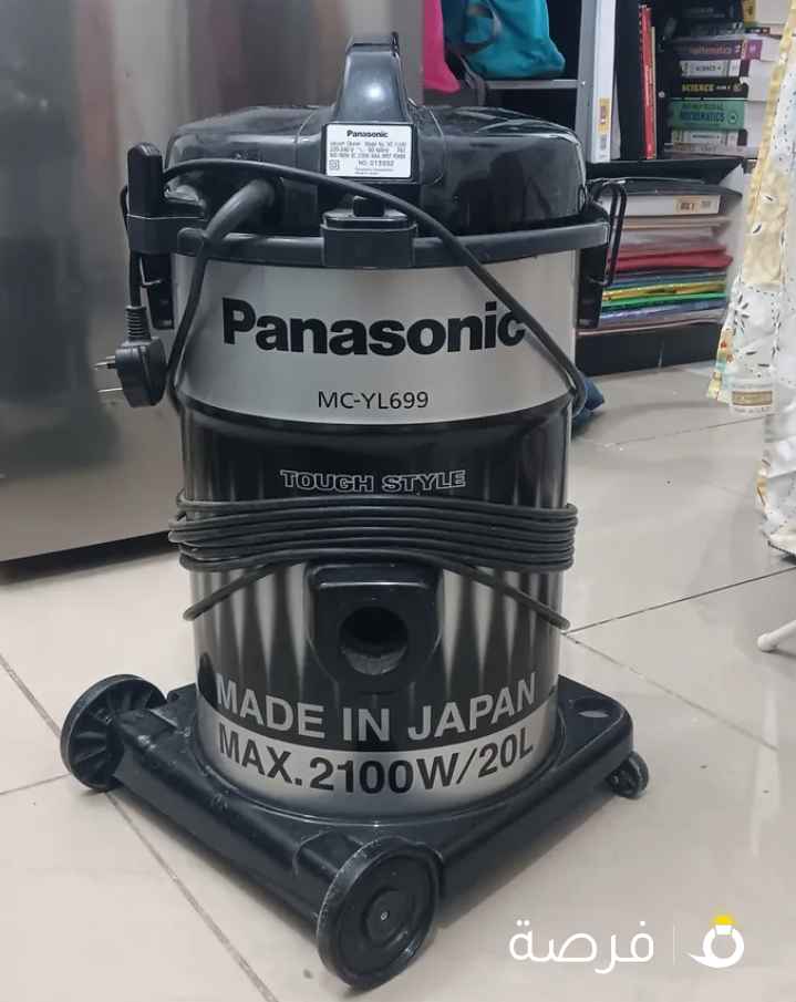 Panasonic Vacuum Cleaner for sale, Good condition and only 2 months of use.
