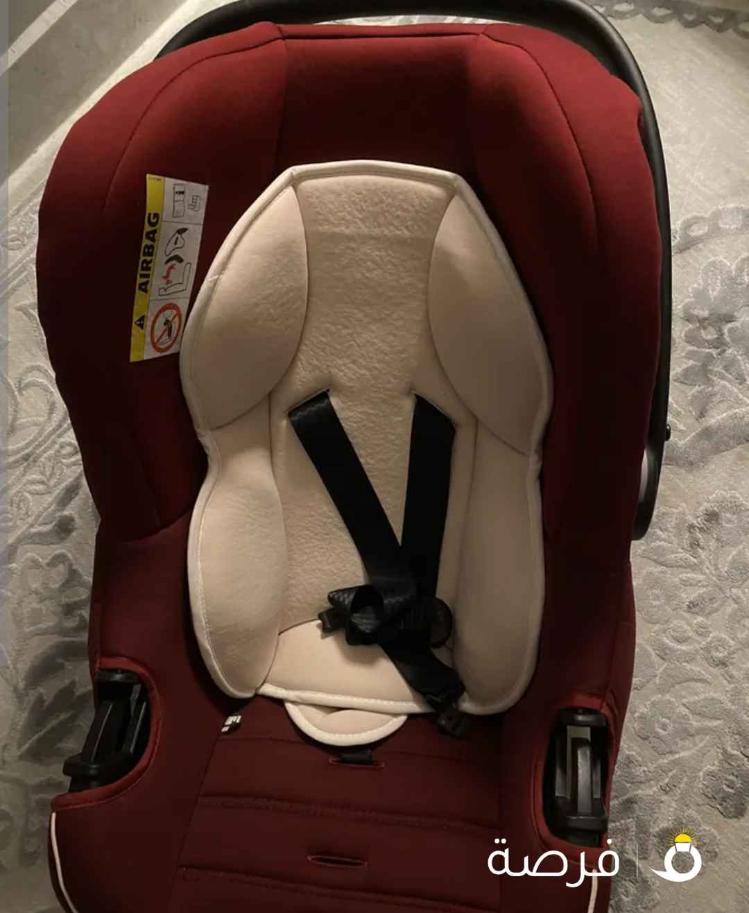 كرسي اطفال للسيارة