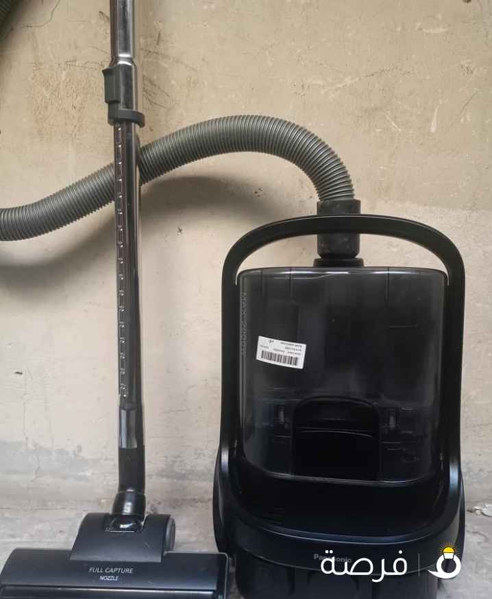 مكنسه باناسونيك شبه جديده ومكنسه بيكو مع كامل غيراتها وايرلس شبه جديده البيع لداعي السفر اللتنين