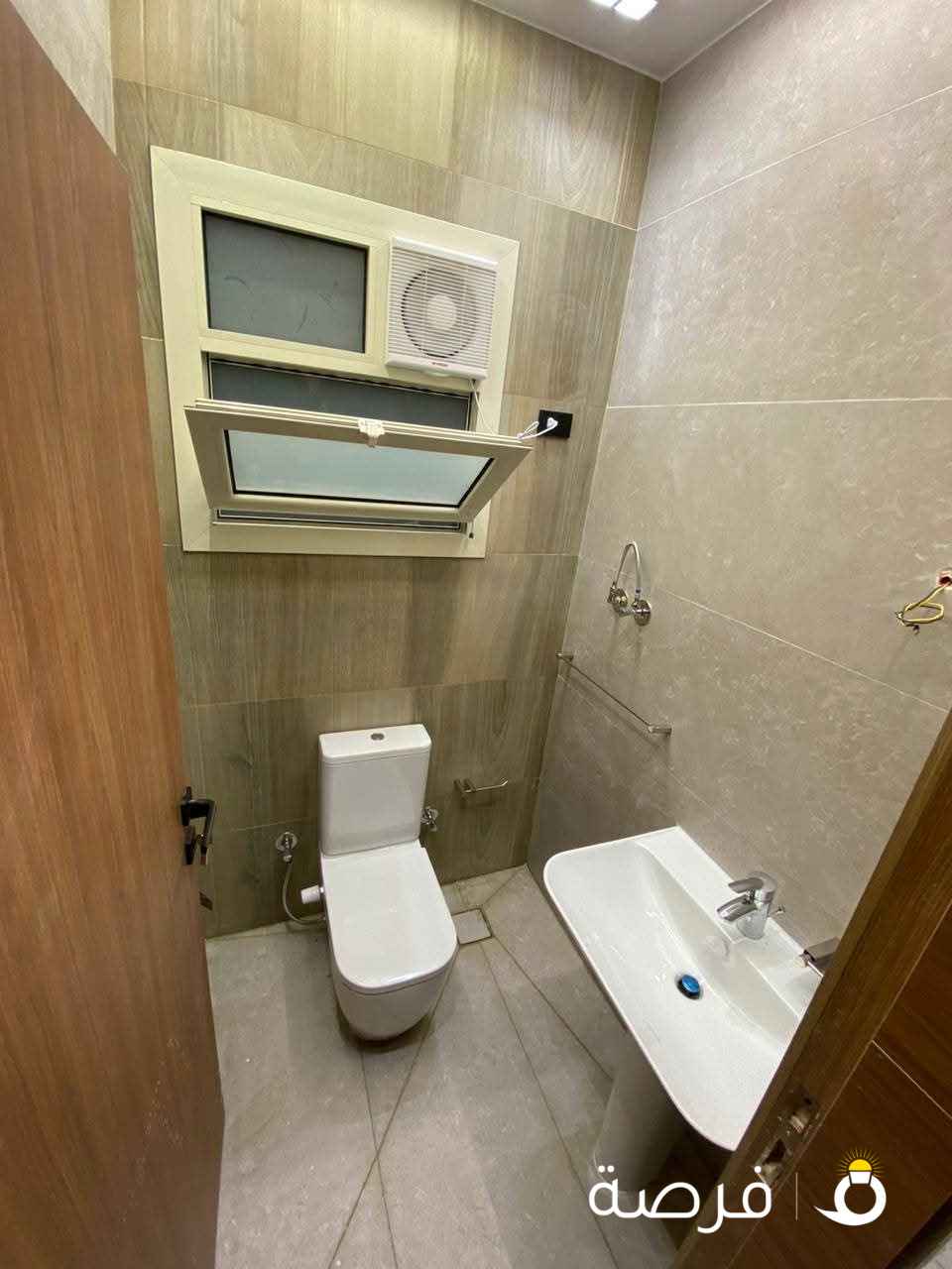 اتصل الان على افضل سباك صحي - سباك صحي خدمه على مدار اليوم. فني صحي ومعلم تسليك مجاري بأحدث المكاين /تصليح وتركيب جميع المضخات والخلاطات والشاور بوكس. معلم صحي ممتاز خدمه ٢٤ ساعه جميع...