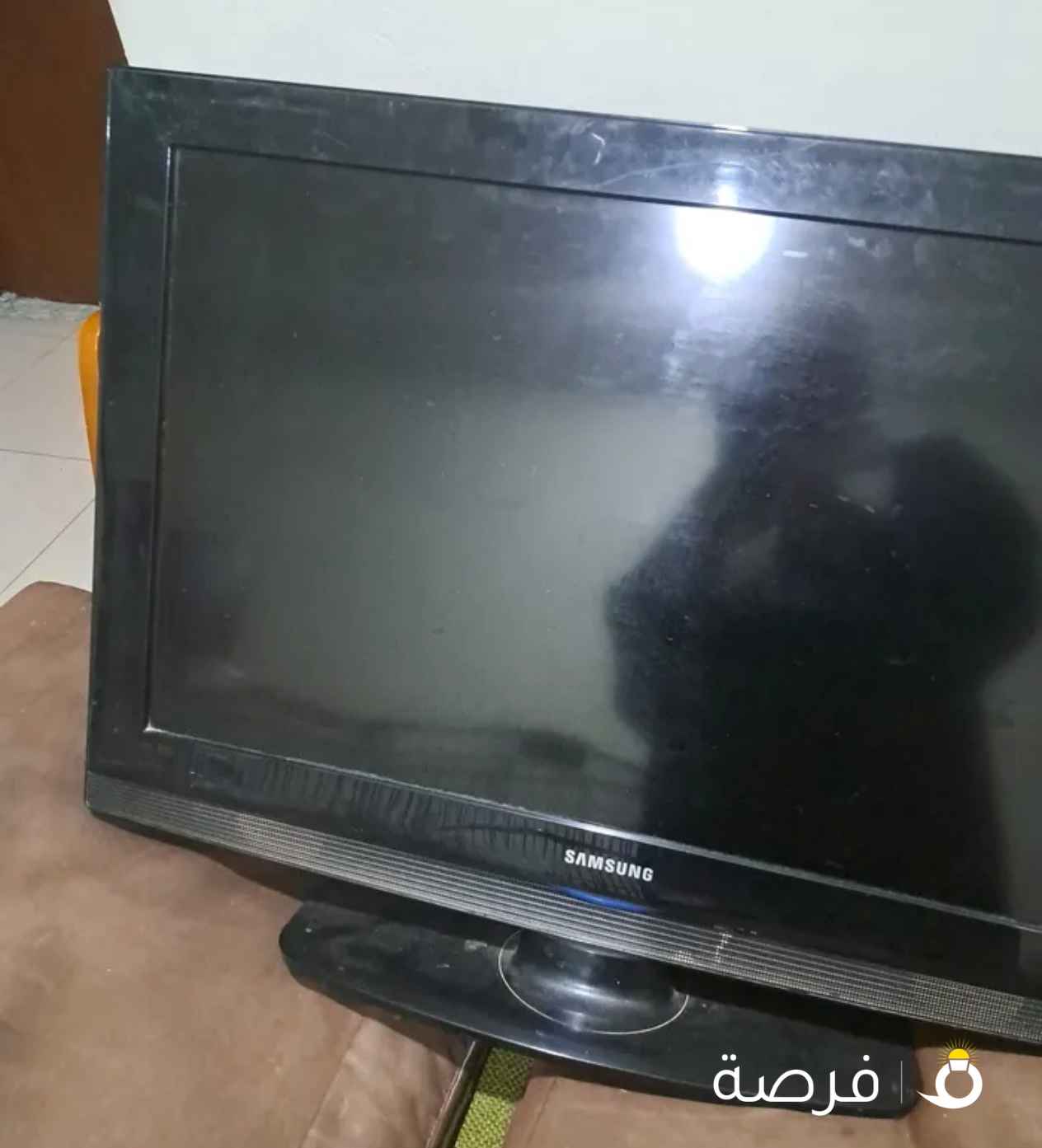 شاشه سامسونج شغال 100بالميه شغاله جوده عاليه تفاوض بالسعر