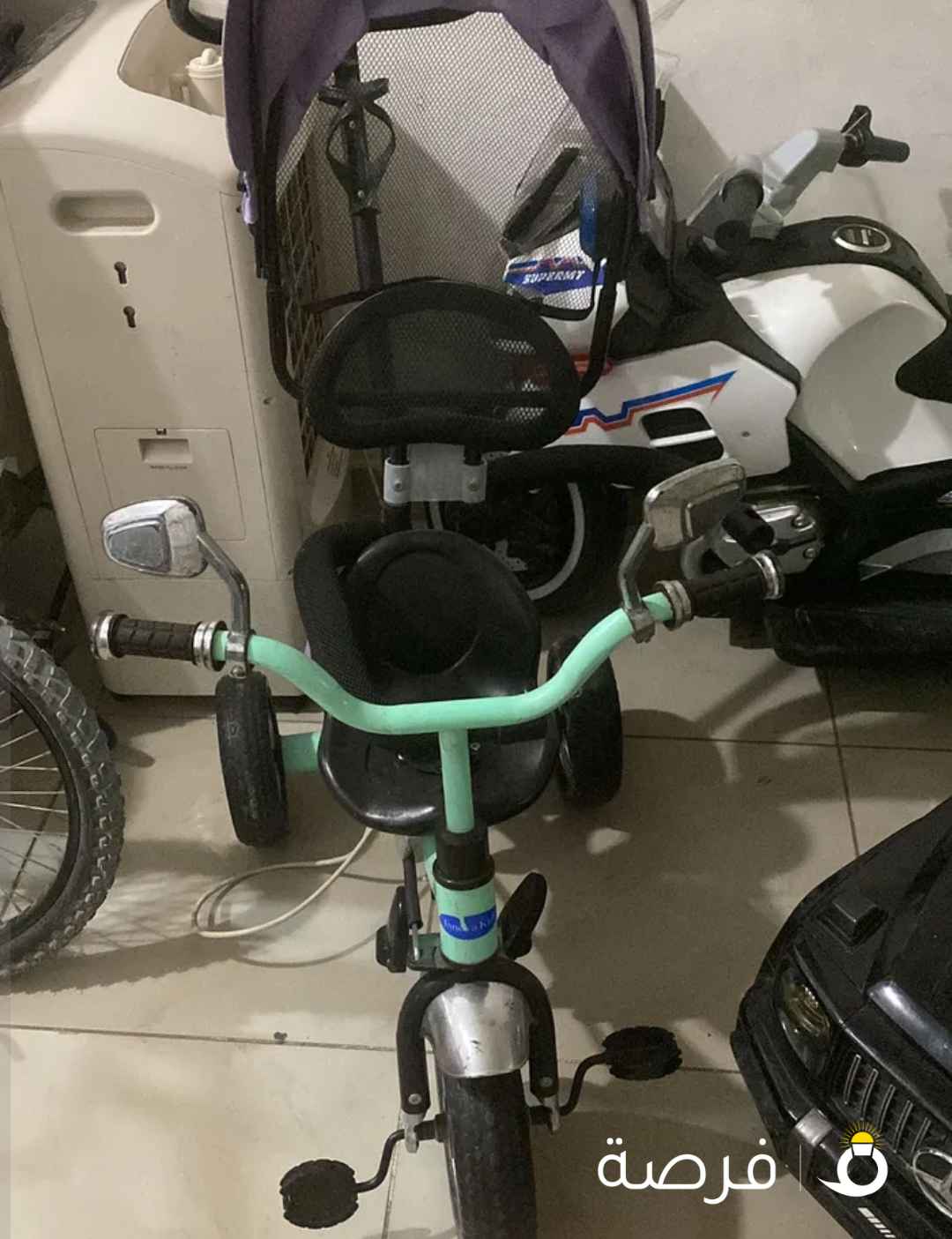 للبيع اسكوتر مع عجله