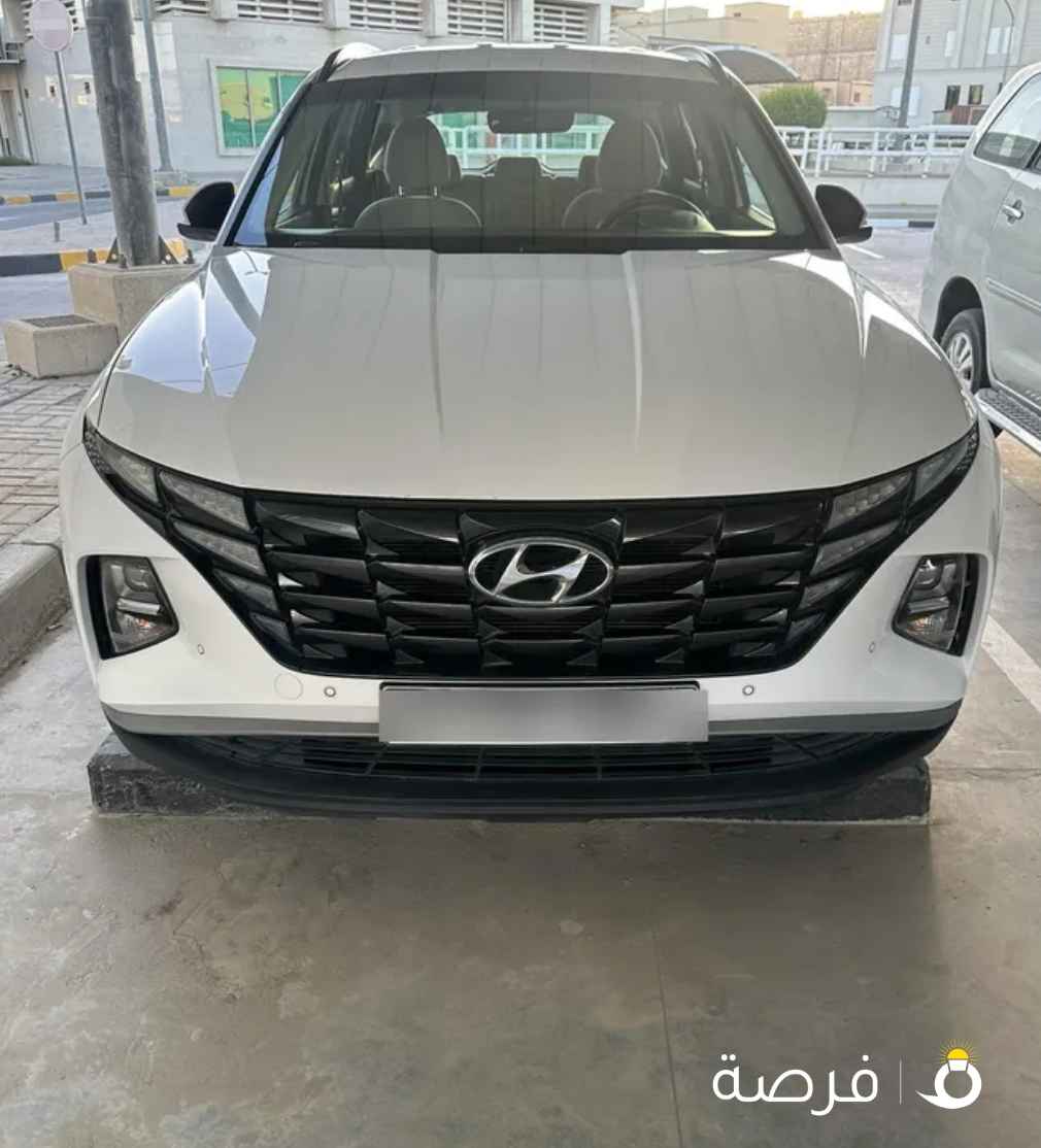 توسان 2023 تحت كفالة الشركة. صبغ وكالة المكينة الكبيرة