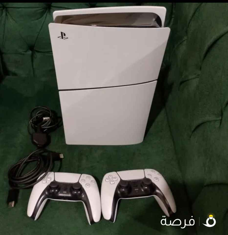 بلايستيشن 5 سلم سيدي مع يدتين اصلي والوايرات