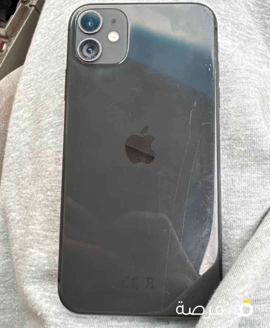 ايفون 11 نظيف مو مبطل ولا مرة