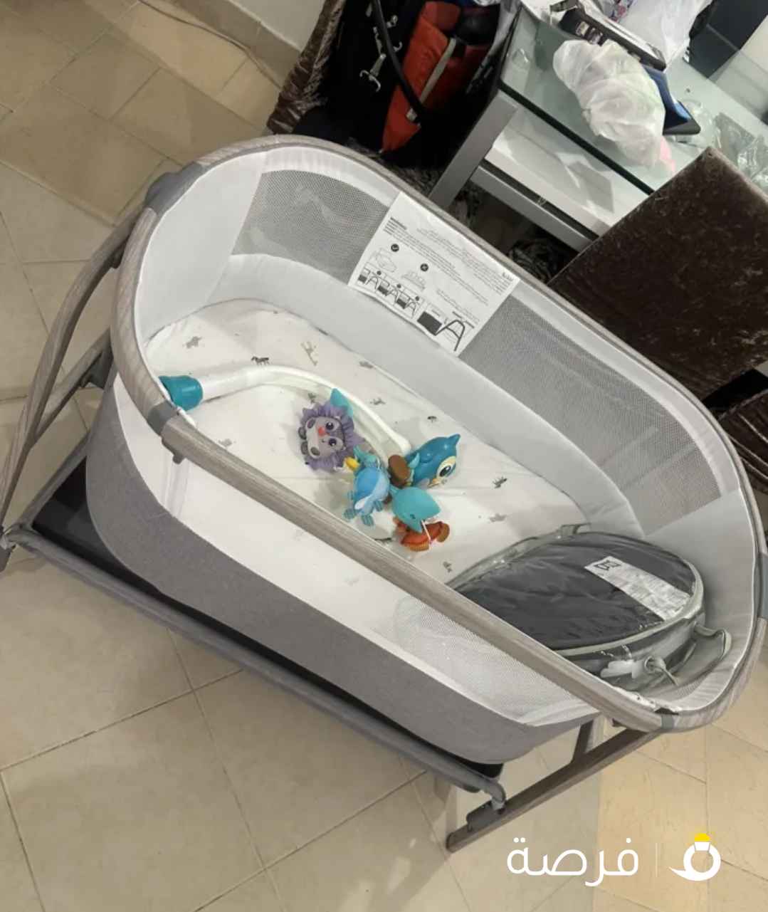 بيع سرير اطفال و هزاز اطفال