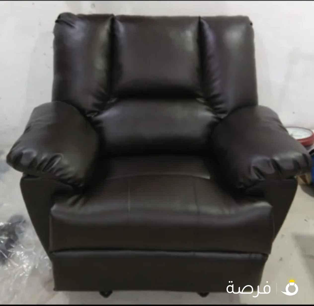 تنجيد أثاث منزلي شقق فندقيه يخوت كافيهات مطاعم صالونات ستاير خامات رول عازل لشمس جميع مناطق الكويت