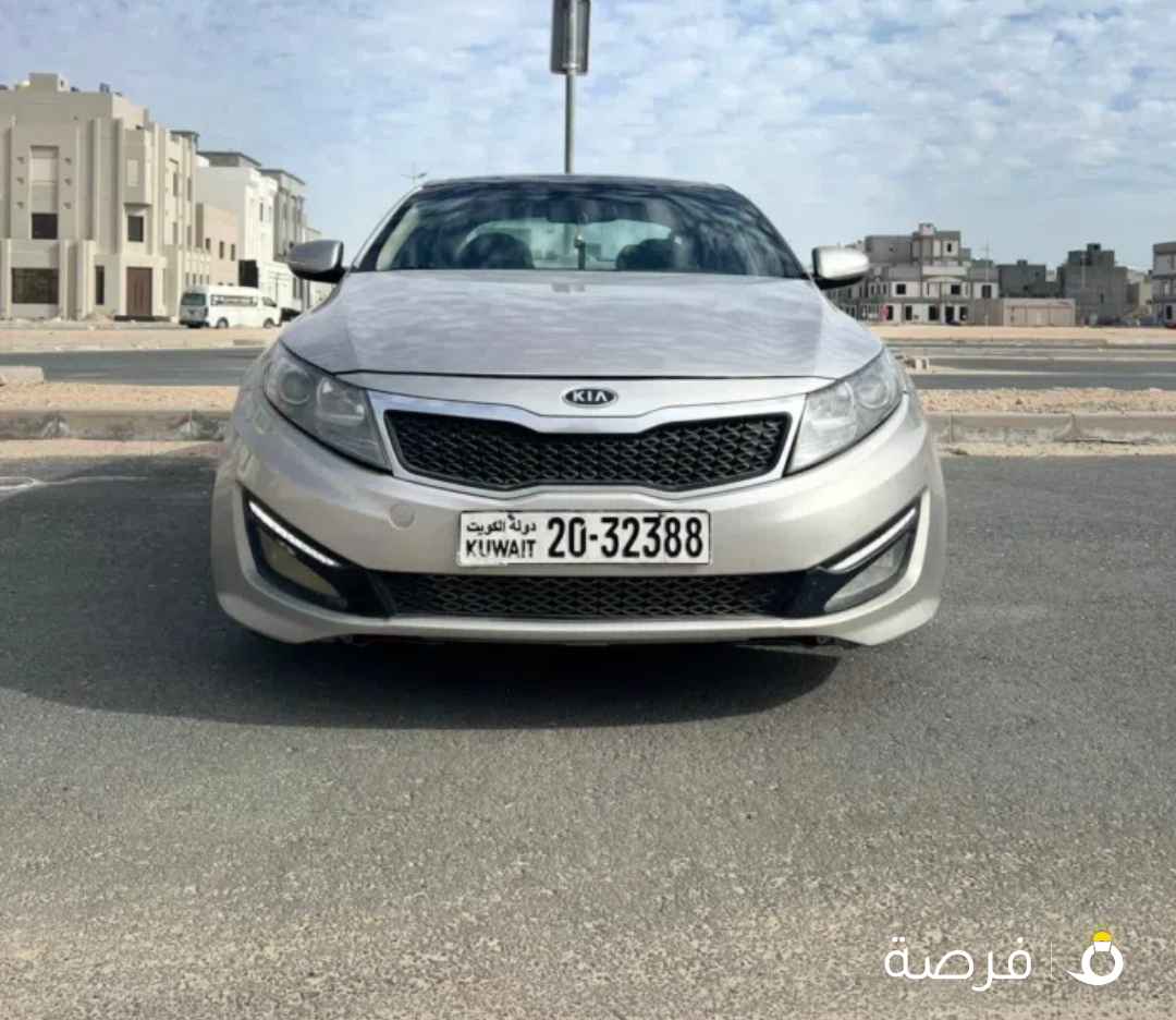 للبيع كيا اوبتيما الدرجه الاولى موديل 2012