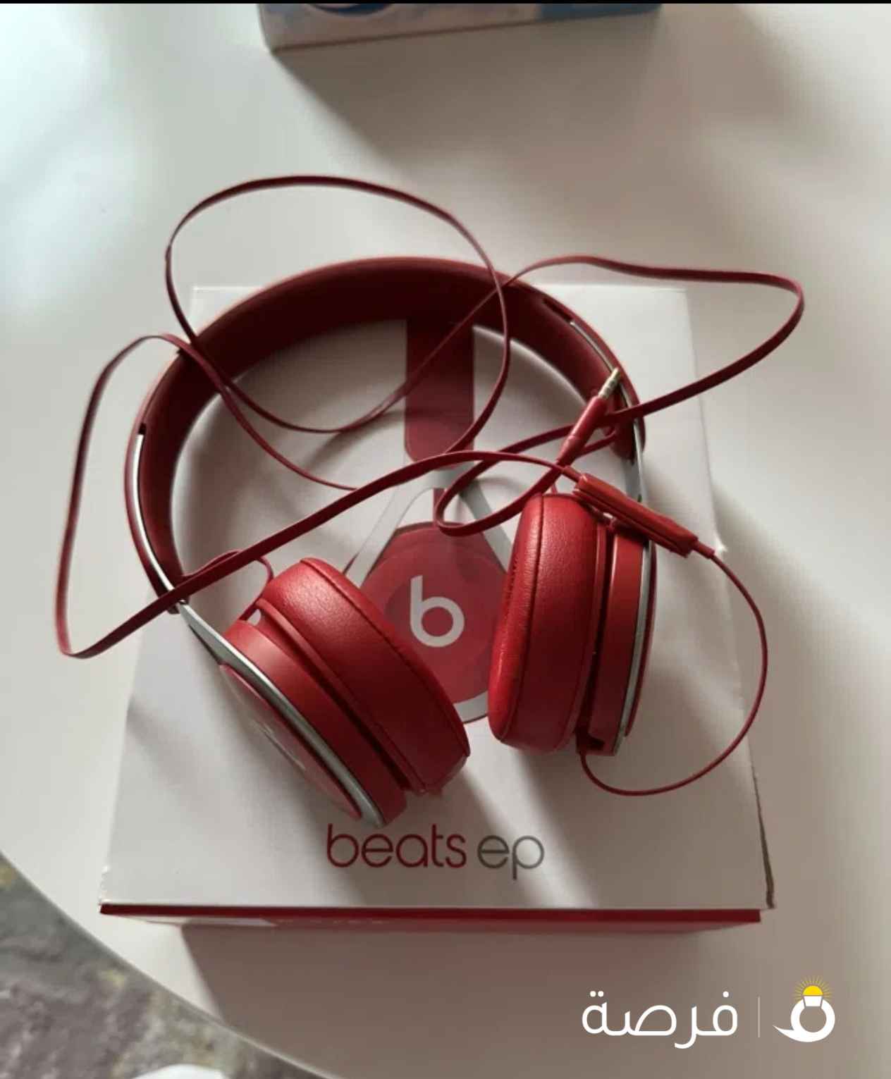للبيع سماعات بيتس اللون احمر