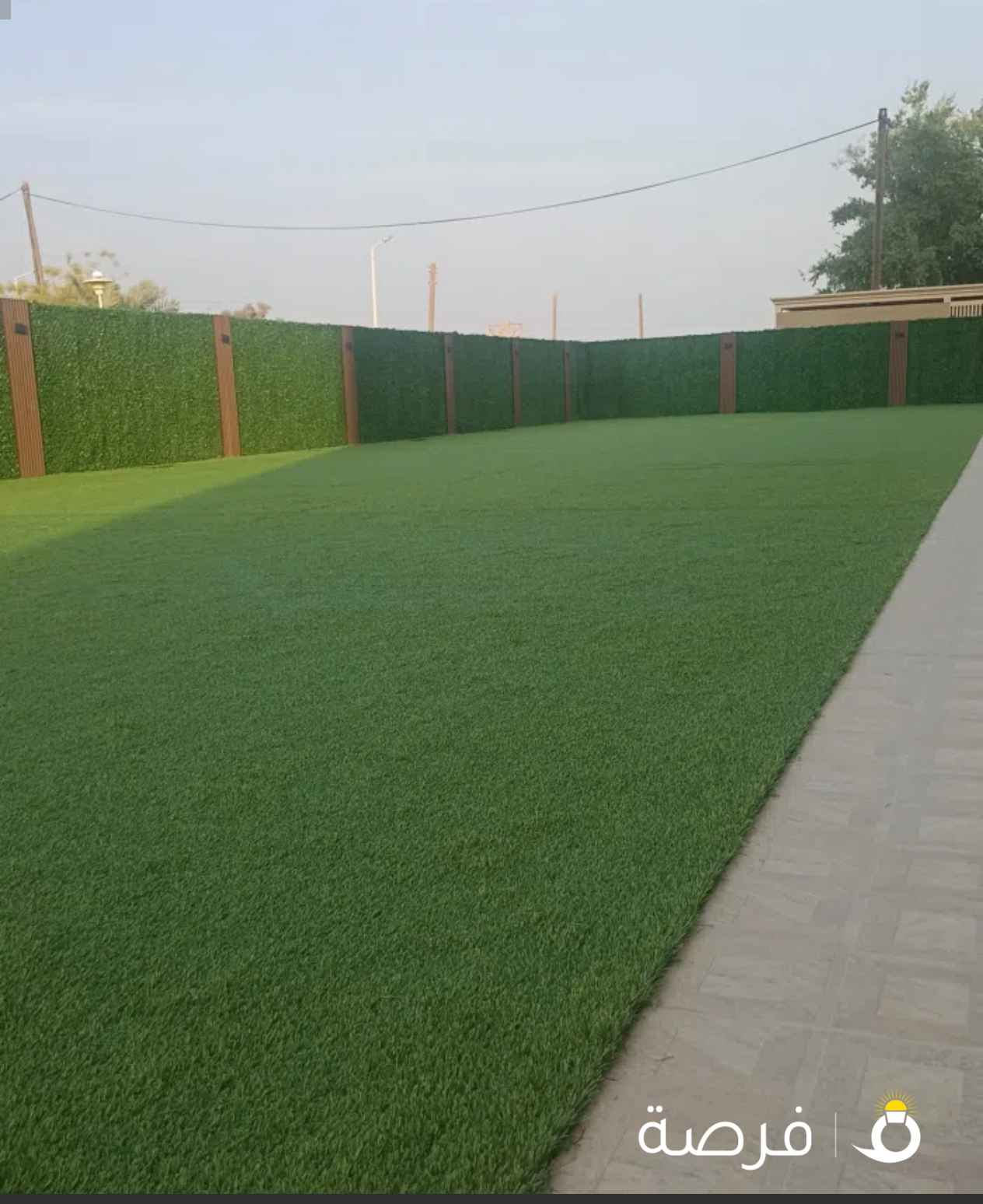 تنسيق حدائق وتركيب الثيل الصناعى والشبك التركى وزرع الثيل الطبيعى وتركيب البلاط المتتداخل والكربستون