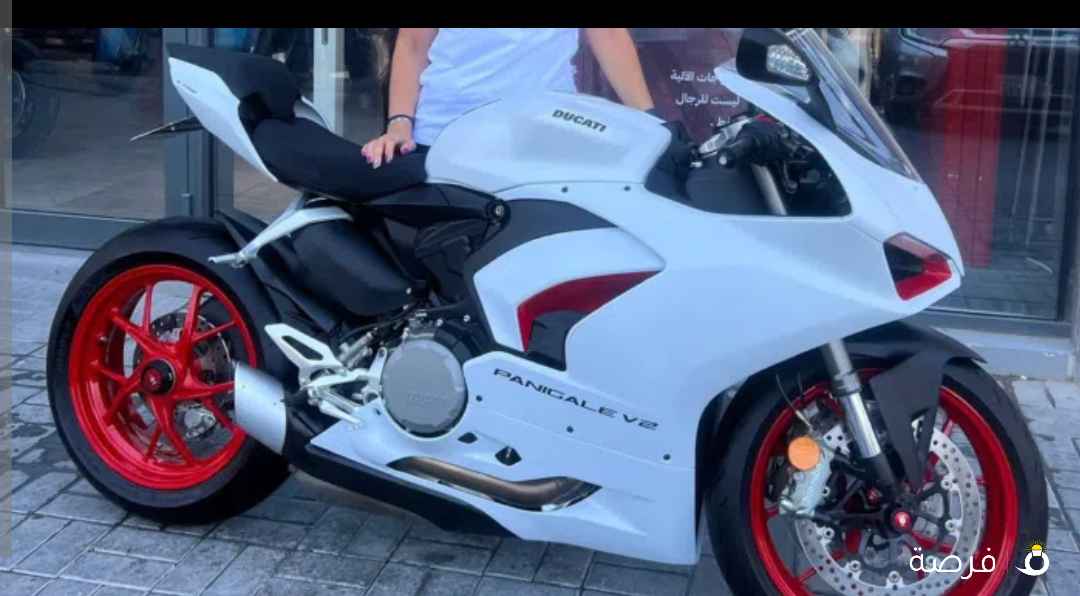 Ducati Panigale V2 2022 Like New