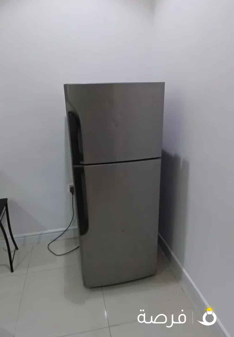 للبيع ثلاجة سامسونج 12 قدم بالسالمية ق12