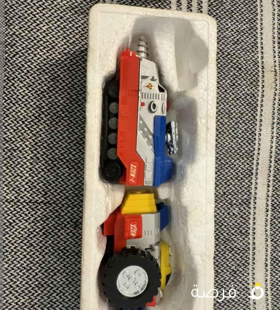 Vintage Izenborg vehicle (1977)