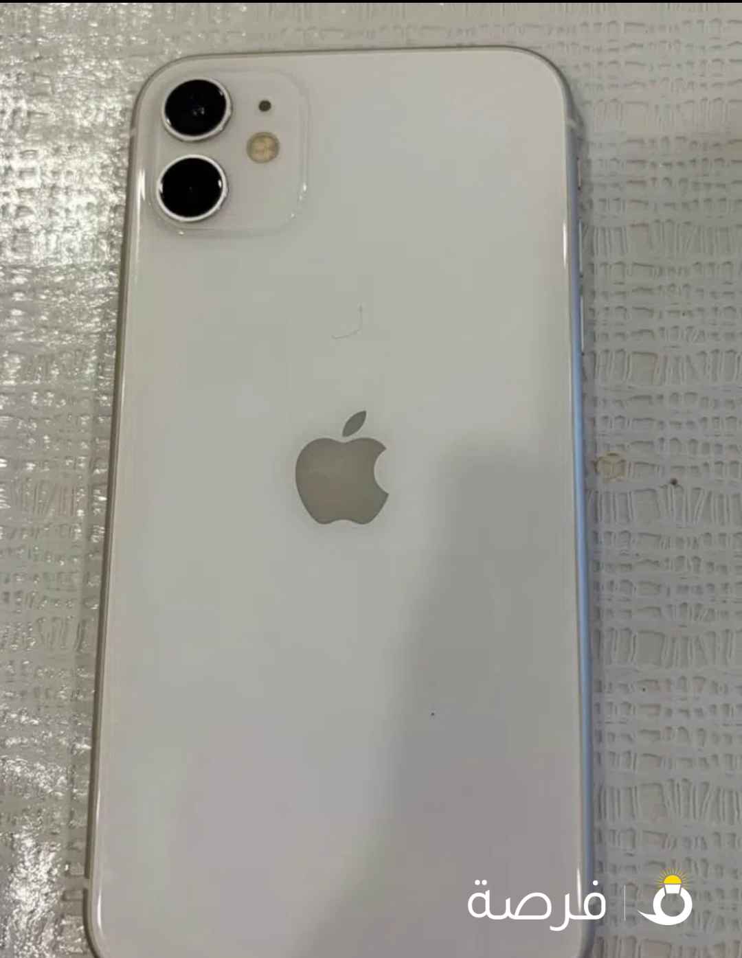 ايفون ⁦⁦11⁩⁩ نظيف ولا خدش او حكه