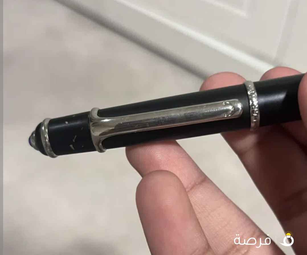 هذا القلم هو قلم كارتييه ديابولو (⁦⁦Cartier⁩⁩ ⁦⁦Diabolo⁩⁩ مشاء الله نظيف واستخدام خفيف وقابل للتفاوض