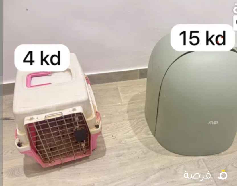 قفص وبيت للحيوانات المتنقلة الصغير والقطط